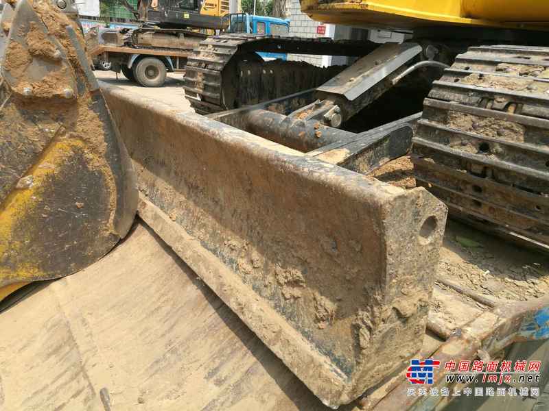 河南出售转让二手3500小时2014年小松PC56挖掘机