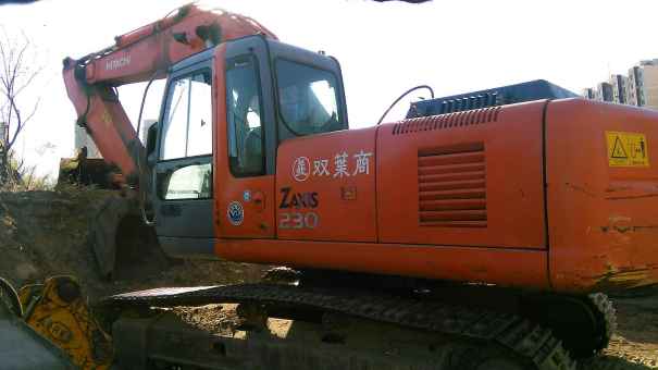 辽宁出售转让二手12000小时2007年日立ZX230挖掘机