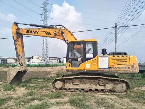 安徽出售转让二手6800小时2011年三一重工SY215C挖掘机