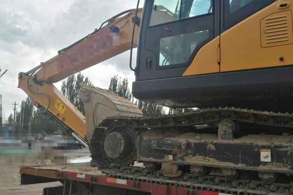 内蒙古出售转让二手2000小时2016年三一重工SY135C挖掘机