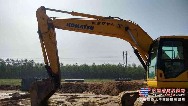 河北出售转让二手8500小时2007年小松PC200挖掘机