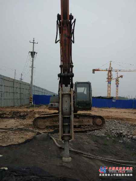 山东出售转让二手12000小时2003年日立EX200挖掘机
