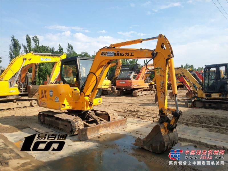 晋中市出售转让二手2013年龙工LG6065挖掘机