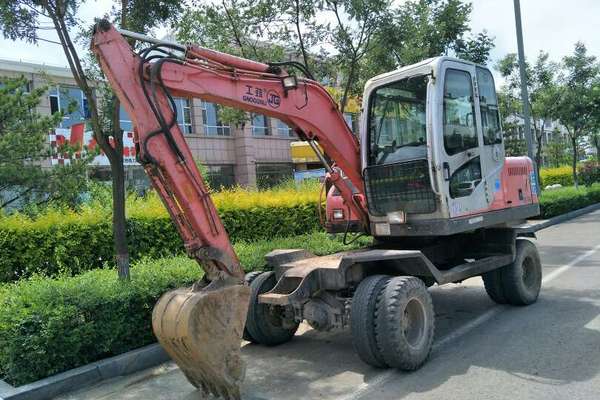 山西出售转让二手4000小时2013年福建劲工轮挖JG608S挖掘机