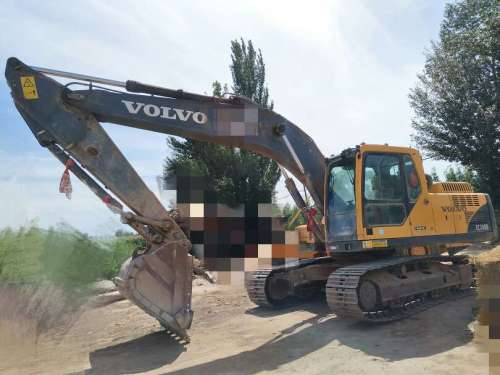 甘肃出售转让二手8000小时2011年沃尔沃EC210B挖掘机