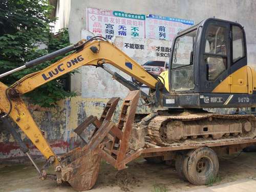 山东出售转让二手3500小时2013年柳工CLG907D挖掘机