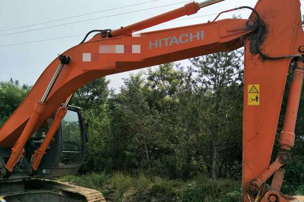 山西出售转让二手1700小时2014年日立ZX240挖掘机