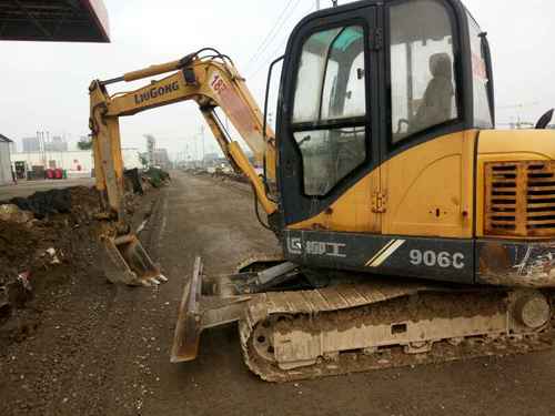 河北出售转让二手9000小时2011年柳工CLG906C挖掘机