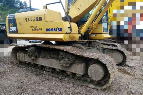 贵州出售转让二手4995小时2011年小松PC200挖掘机