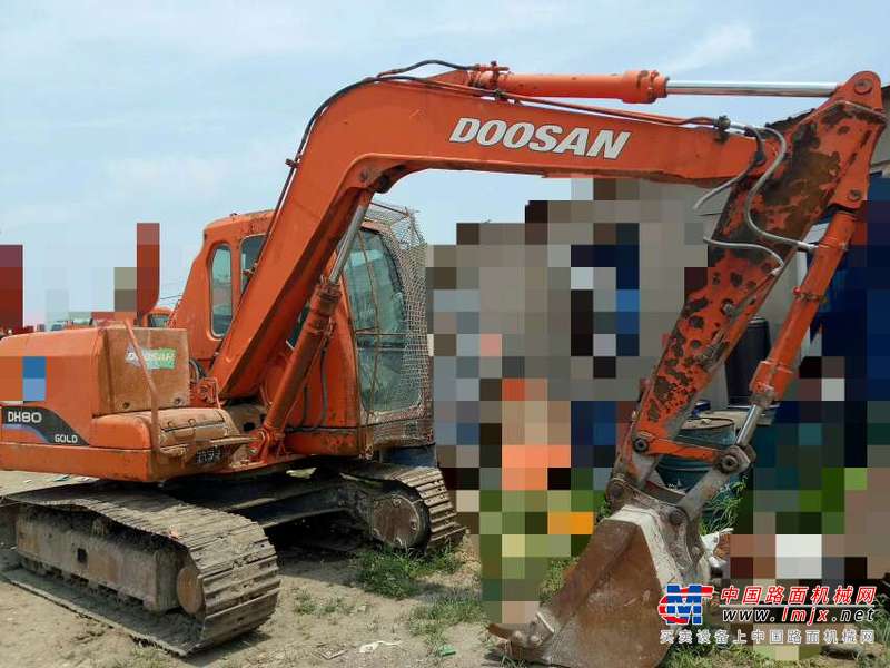 辽宁出售转让二手9800小时2011年斗山DH80挖掘机