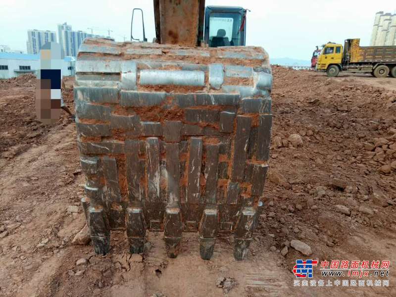 江西出售转让二手8000小时2010年神钢SK260LC挖掘机