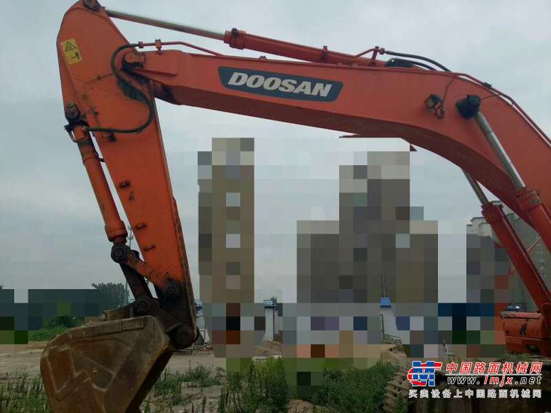 辽宁出售转让二手8000小时2011年斗山DH300LC挖掘机