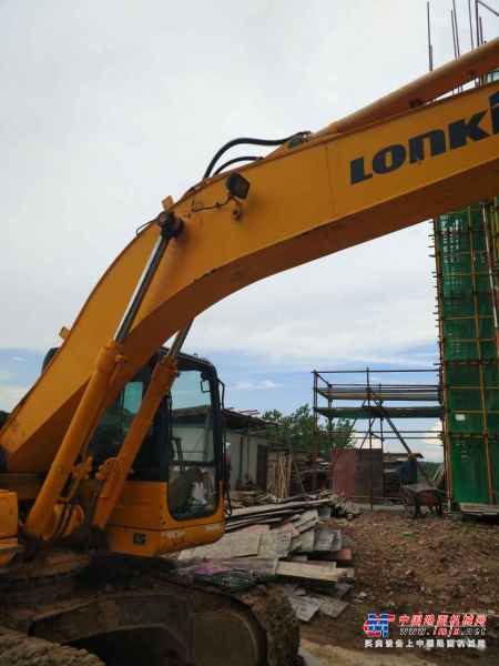 安徽出售转让二手9000小时2010年龙工LG6225挖掘机