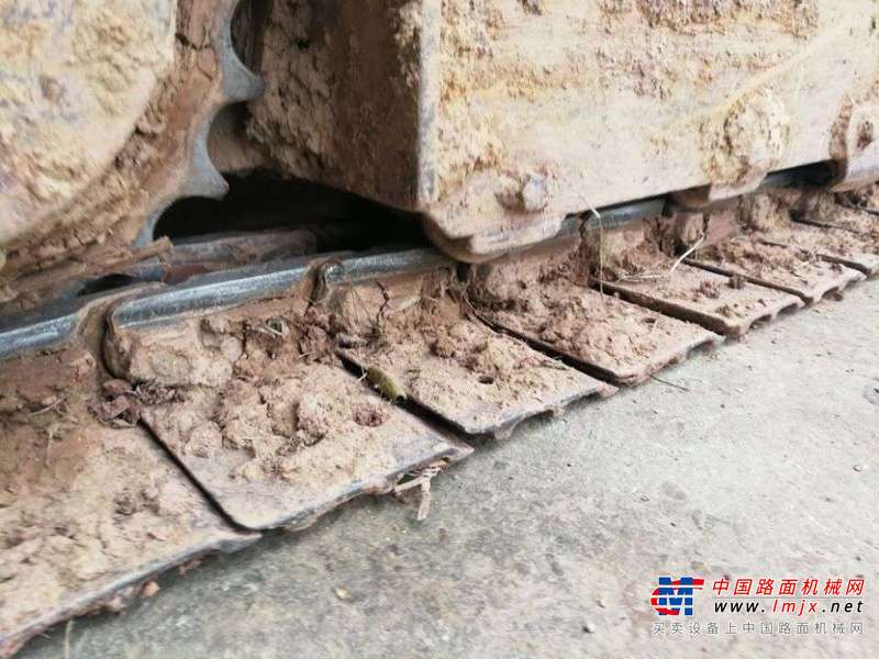 江西出售转让二手5000小时2015年现代R60挖掘机
