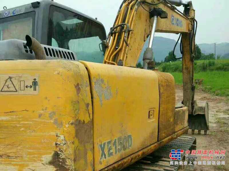 重庆出售转让二手8000小时2011年徐工XE150D挖掘机