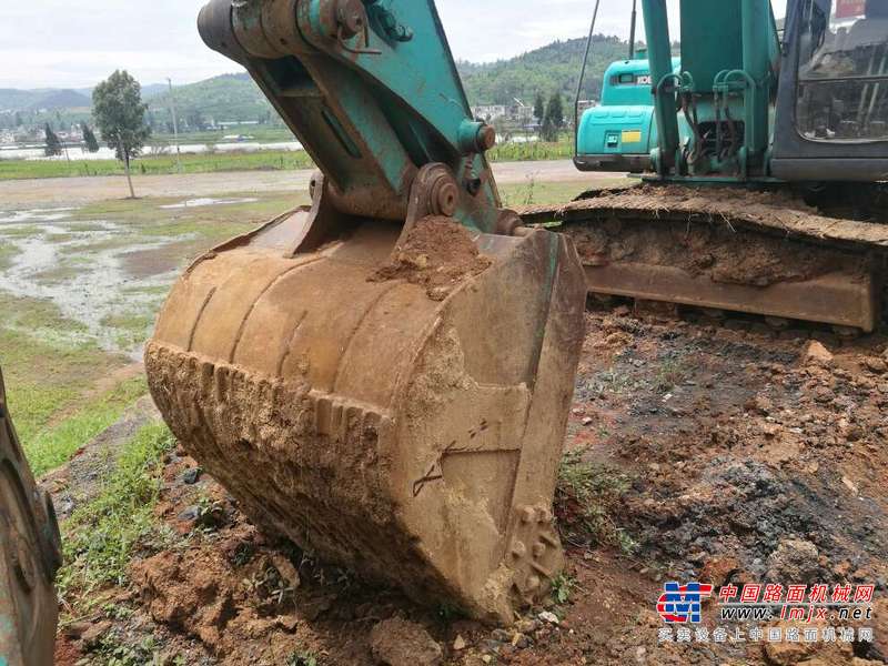 云南出售转让二手12000小时2007年神钢SK250挖掘机