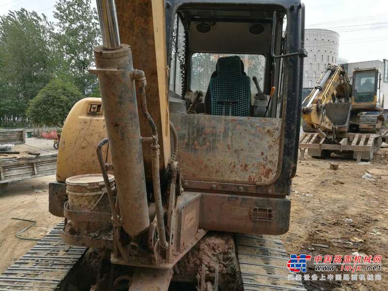 江西出售转让二手10000小时2010年柳工CLG907挖掘机