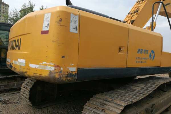 吉林出售转让二手8500小时2009年现代R305LC挖掘机