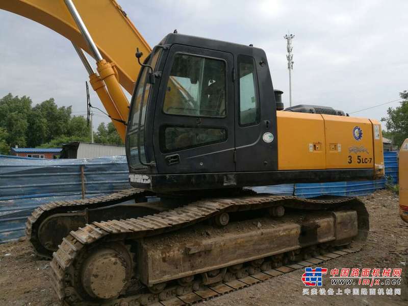 吉林出售转让二手8500小时2009年现代R305LC挖掘机