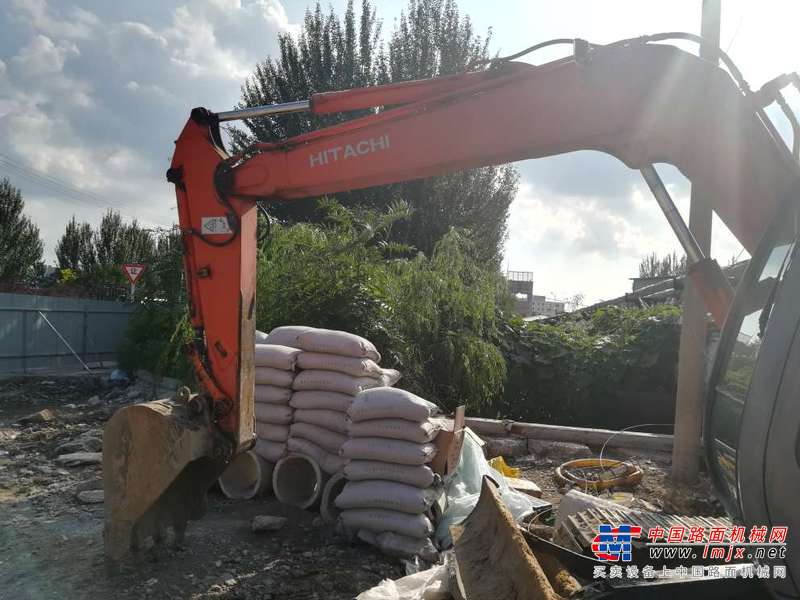 辽宁出售转让二手12000小时2007年日立ZX70挖掘机