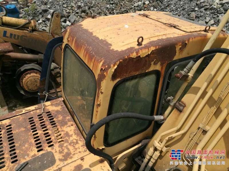 云南出售转让二手8876小时2008年柳工CLG220挖掘机