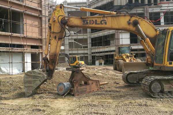 四川出售转让二手14500小时2008年临工LG6360E挖掘机