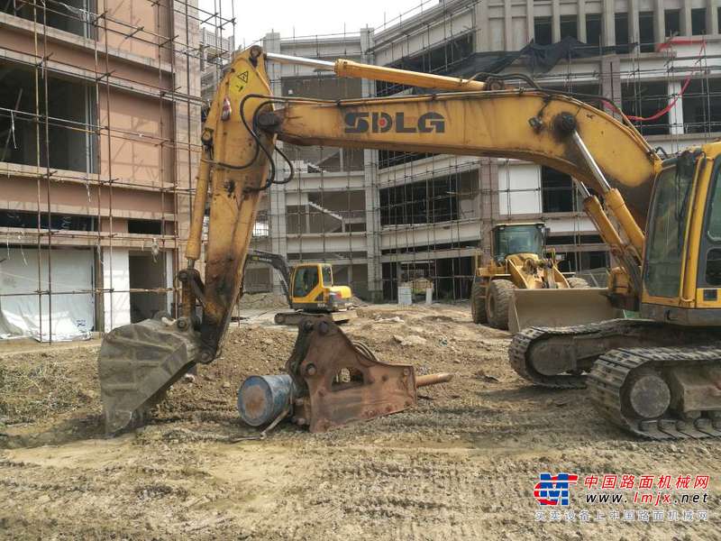 四川出售转让二手14500小时2008年临工LG6360E挖掘机