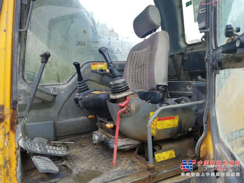 山东出售转让二手8952小时2011年沃尔沃EC210BLC挖掘机