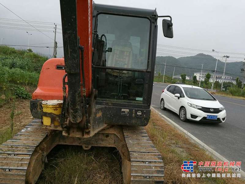 江西出售转让二手3800小时2015年斗山DX60挖掘机