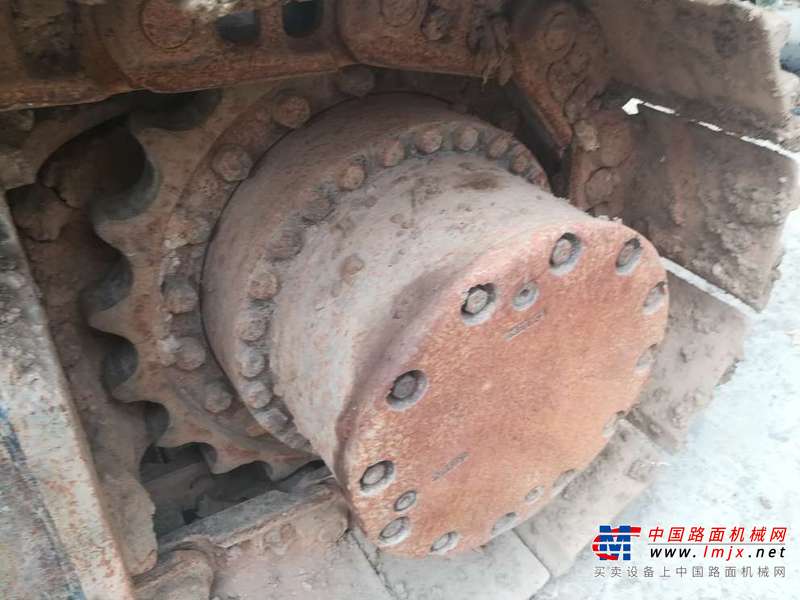 陕西出售转让二手5600小时2010年日立ZX240挖掘机