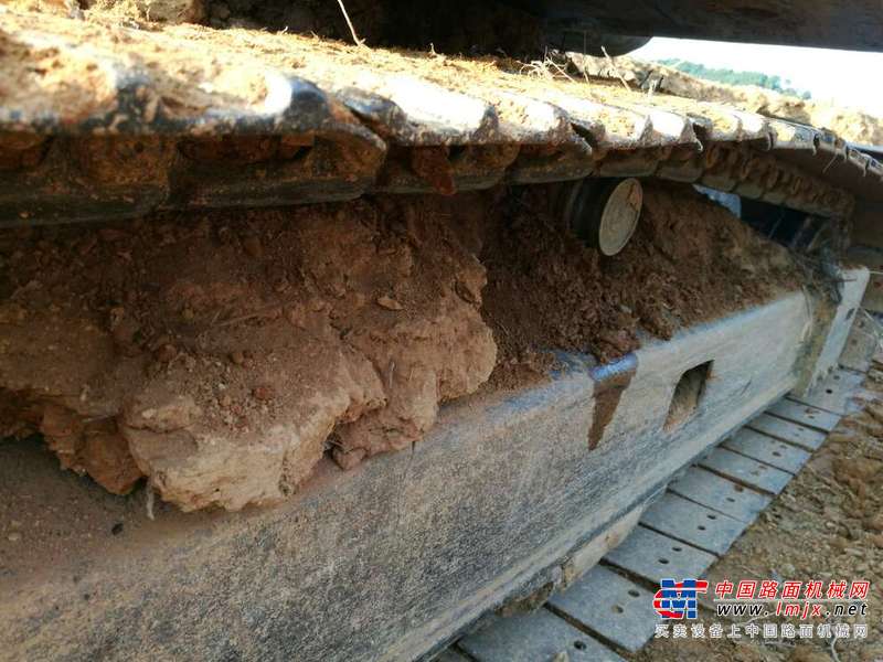 江西出售转让二手8000小时2011年柳工CLG906D挖掘机