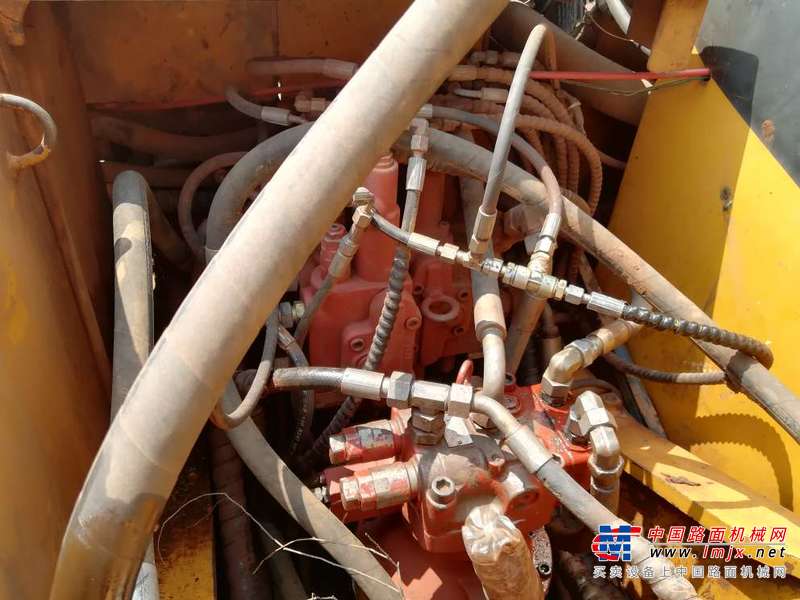 云南出售转让二手12300小时2009年三一重工SY135C挖掘机