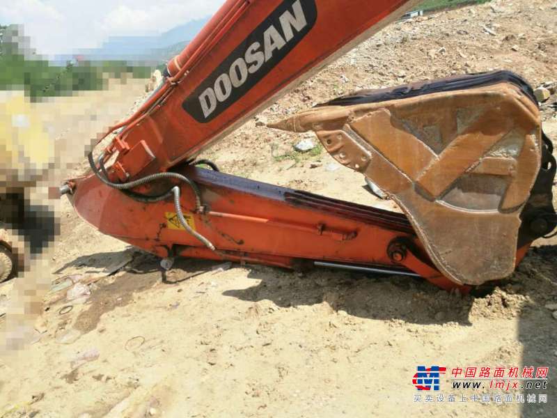 云南出售转让二手10964小时2009年斗山DH225LC挖掘机
