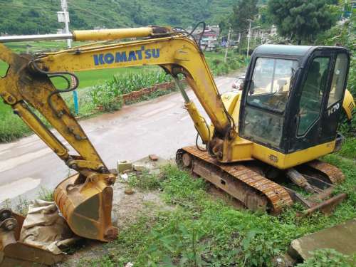 云南出售转让二手9200小时2008年柳工CLG906C挖掘机