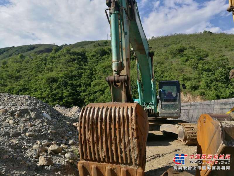 云南出售转让二手4157小时2012年神钢SK350LC挖掘机