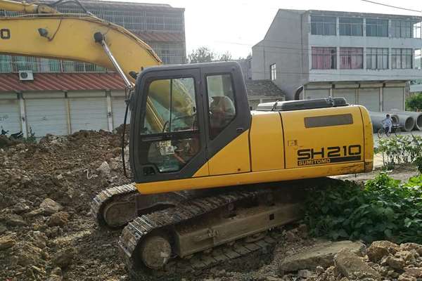 安徽出售转让二手9600小时2011年住友SH210挖掘机