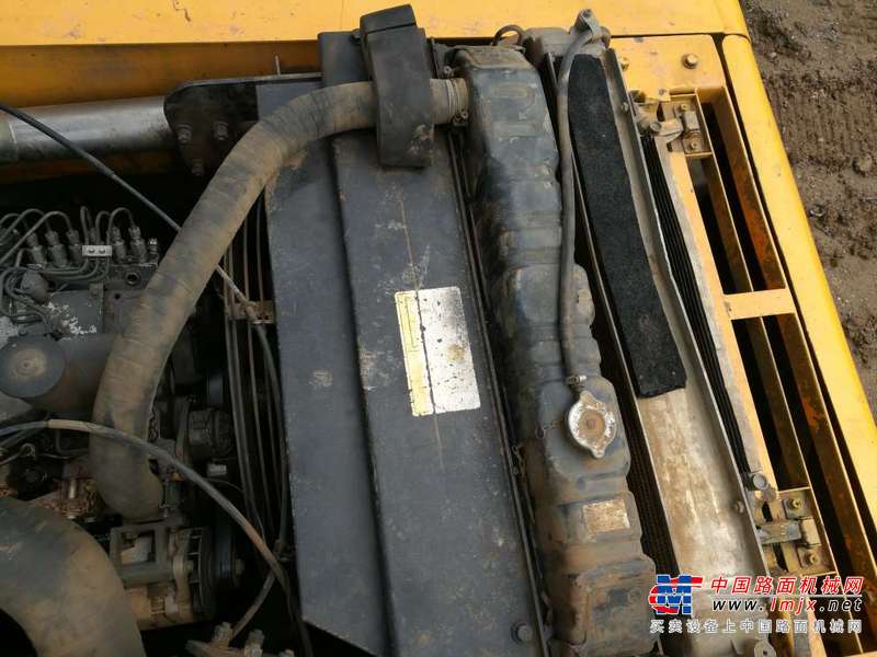 四川出售转让二手9500小时2011年现代R225LC挖掘机