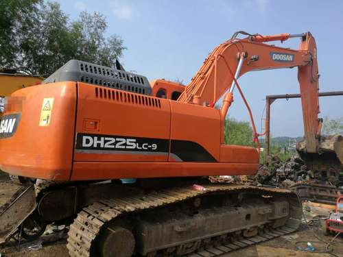 辽宁出售转让二手8000小时2011年斗山DH225LC挖掘机