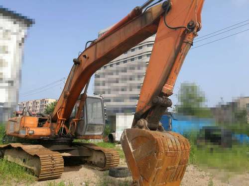 辽宁出售转让二手10000小时2005年日立EX220挖掘机