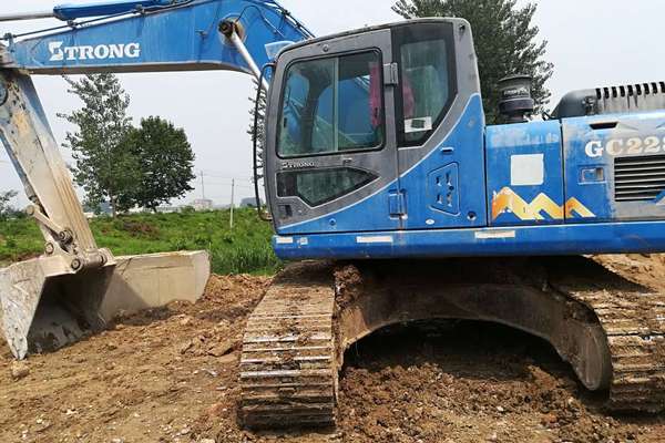 安徽出售转让二手8000小时2011年山重建机GC228挖掘机