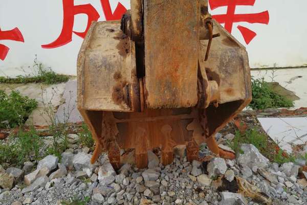 云南出售转让二手7700小时2013年小松PC110挖掘机