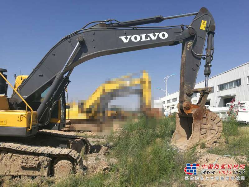 内蒙古出售转让二手7800小时2011年沃尔沃EC360BLC挖掘机