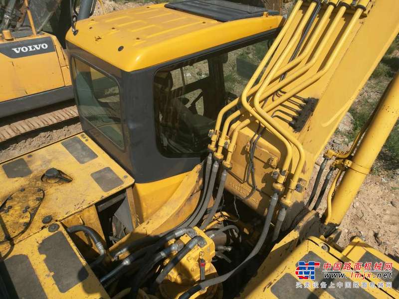 内蒙古出售转让二手8000小时2012年小松PC400挖掘机