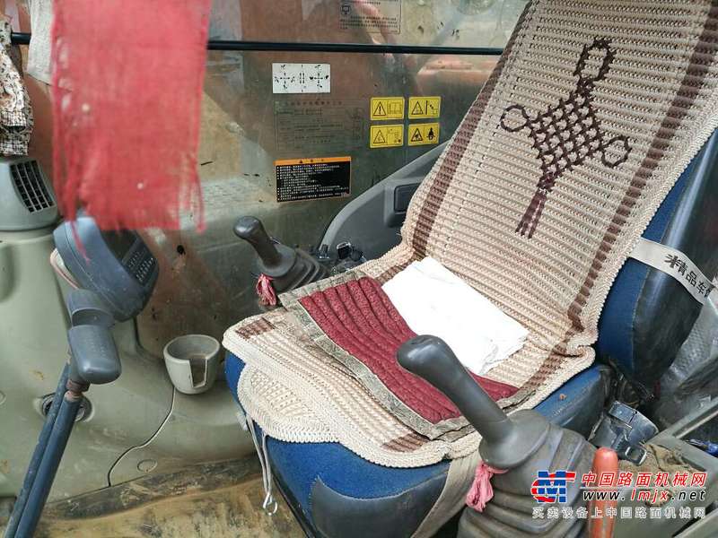 云南出售转让二手9108小时2010年日立ZX200挖掘机