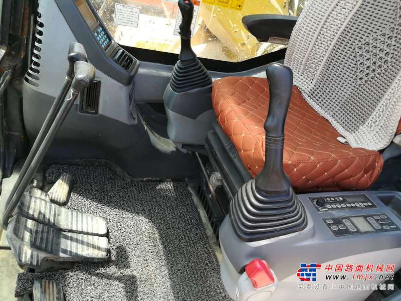 陕西出售转让二手4000小时2012年小松PC360挖掘机