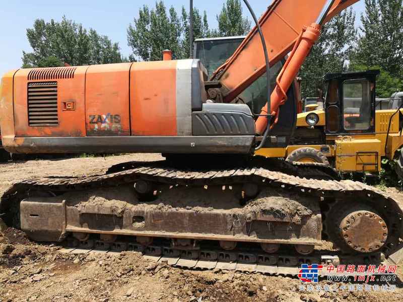 陕西出售转让二手8000小时2009年日立ZX270挖掘机