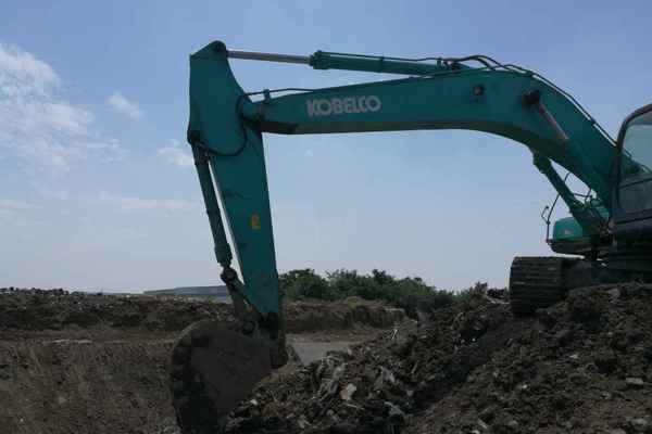 四川出售转让二手8000小时2013年神钢SK250挖掘机