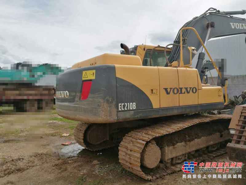 云南出售转让二手7189小时2012年沃尔沃EC210B挖掘机