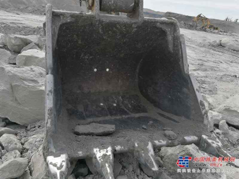 内蒙古出售转让二手6000小时2013年三一重工SY365H挖掘机