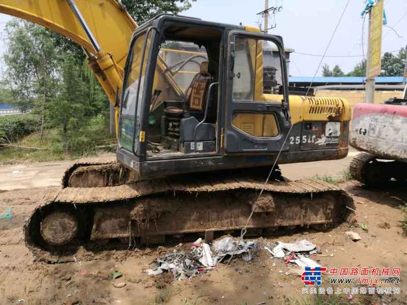 山东出售转让二手8532小时2009年玉柴YC230LC挖掘机